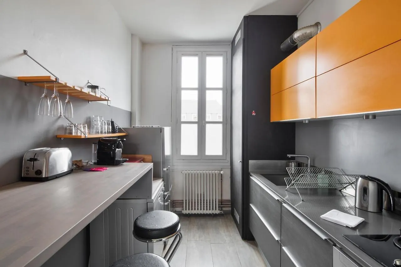 Les Trois Rois - Duplex Familial De Charme En Coeur De Ville 렌 0*,